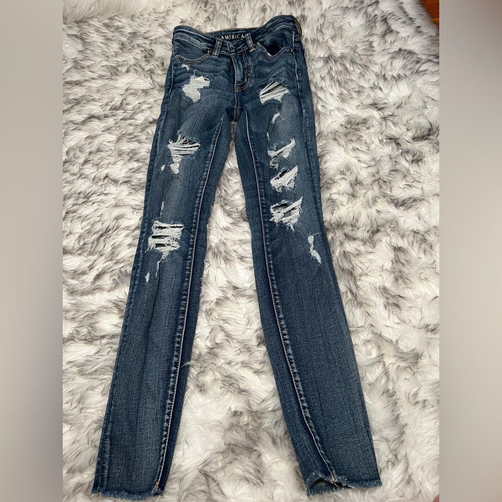 American Eagle Hi Rise Jegging Crop; Size 0